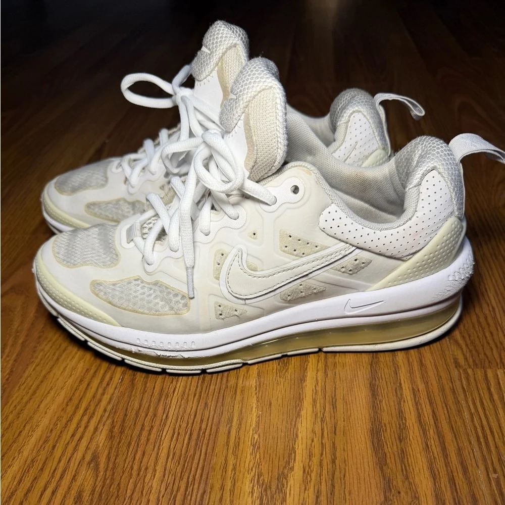 Nike Air Max Genome Triple White Athletic Shoes Youth Size 5